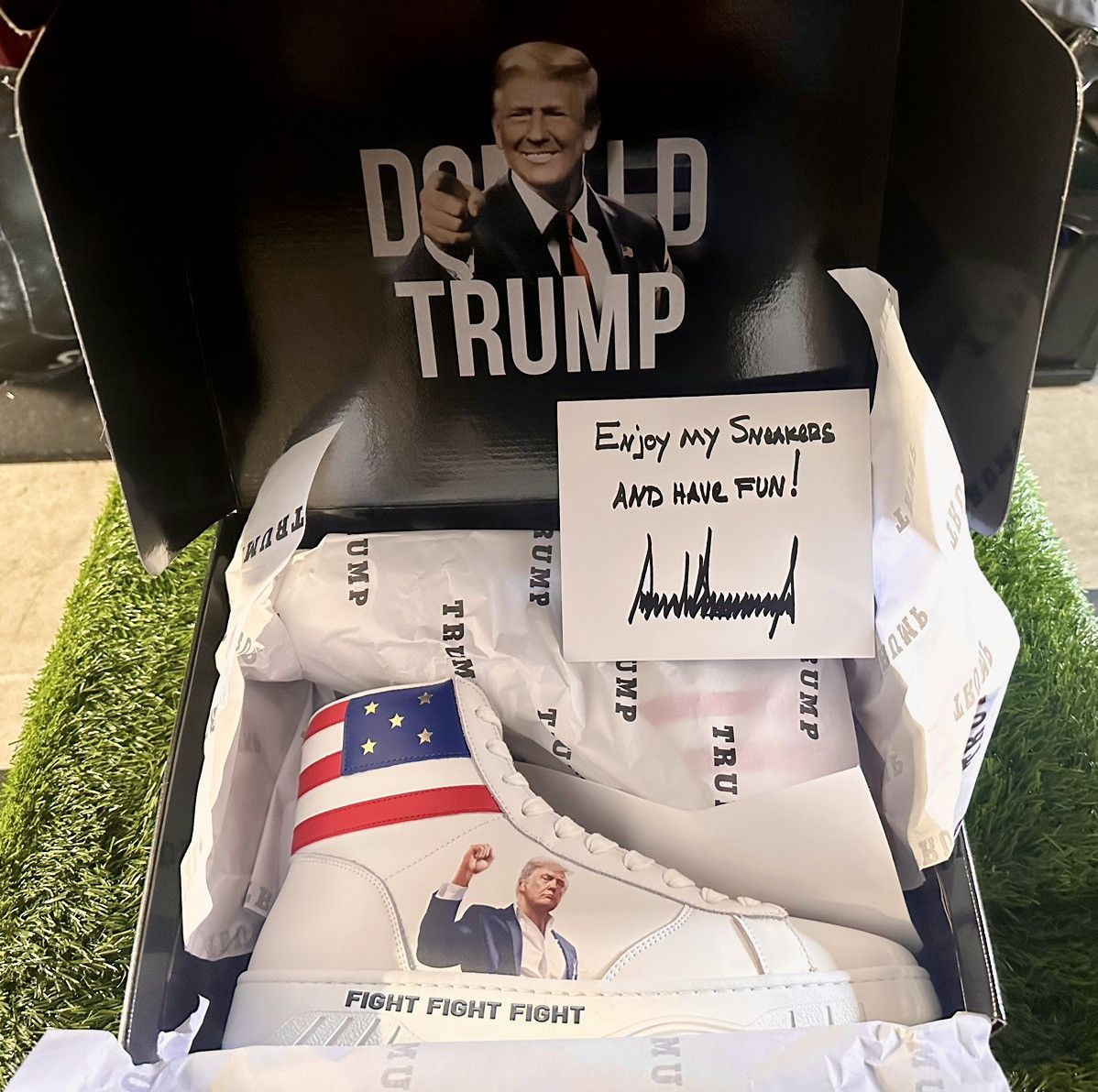 Donald Trump Trump Sneakers FIGHT FIGHT FIGHT High-Tops Sz 12 Rdy 2 Ship! Size US 12 / EU 45 - 1 Thumbnail