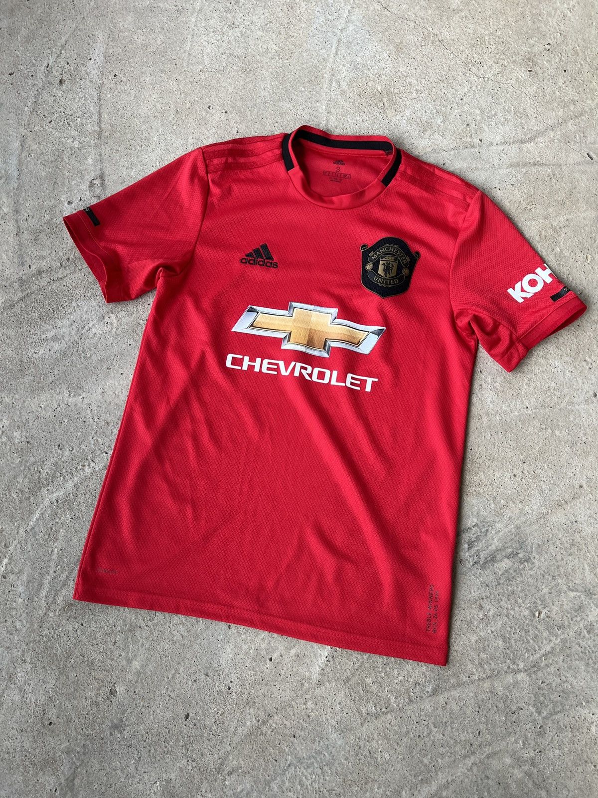 Adidas Adidas Manchester United 2019 Chevrolet Jersey Size US S / EU 44-46 / 1 - 1 Thumbnail
