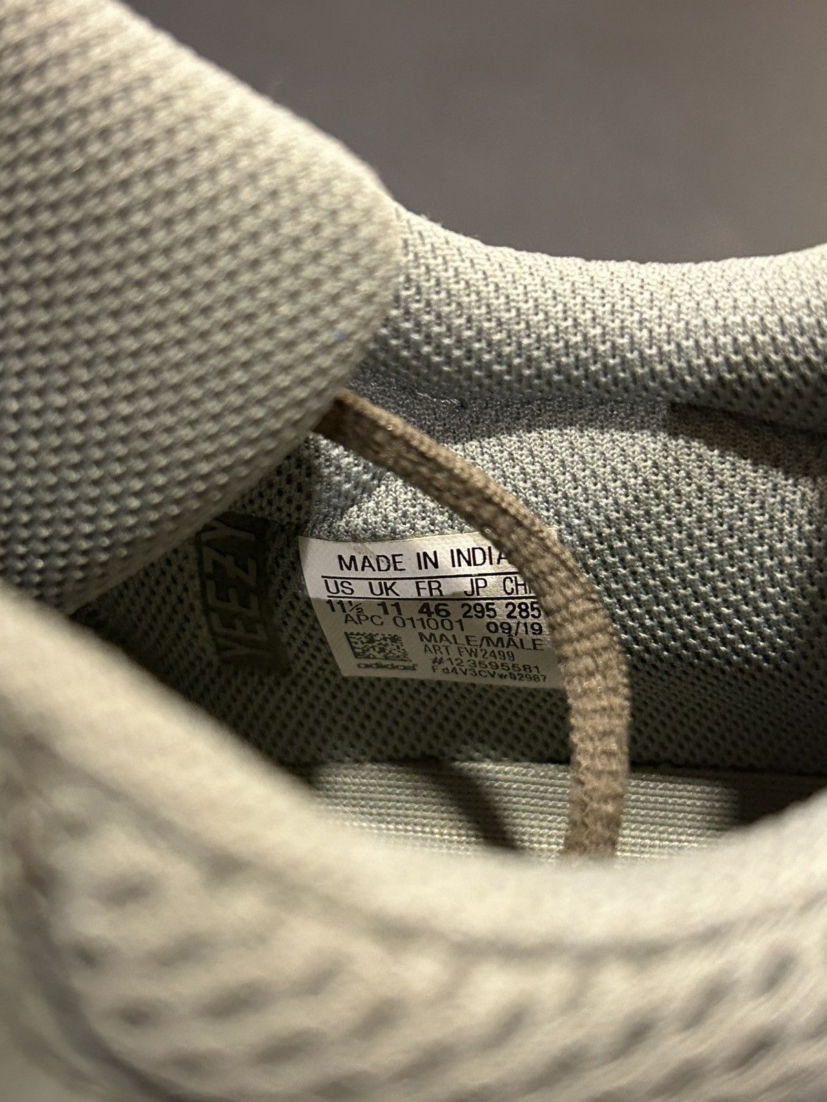Adidas Adidas Yeezy Boost 700 V1 Size US 11.5 / EU 44-45 - 8 Thumbnail