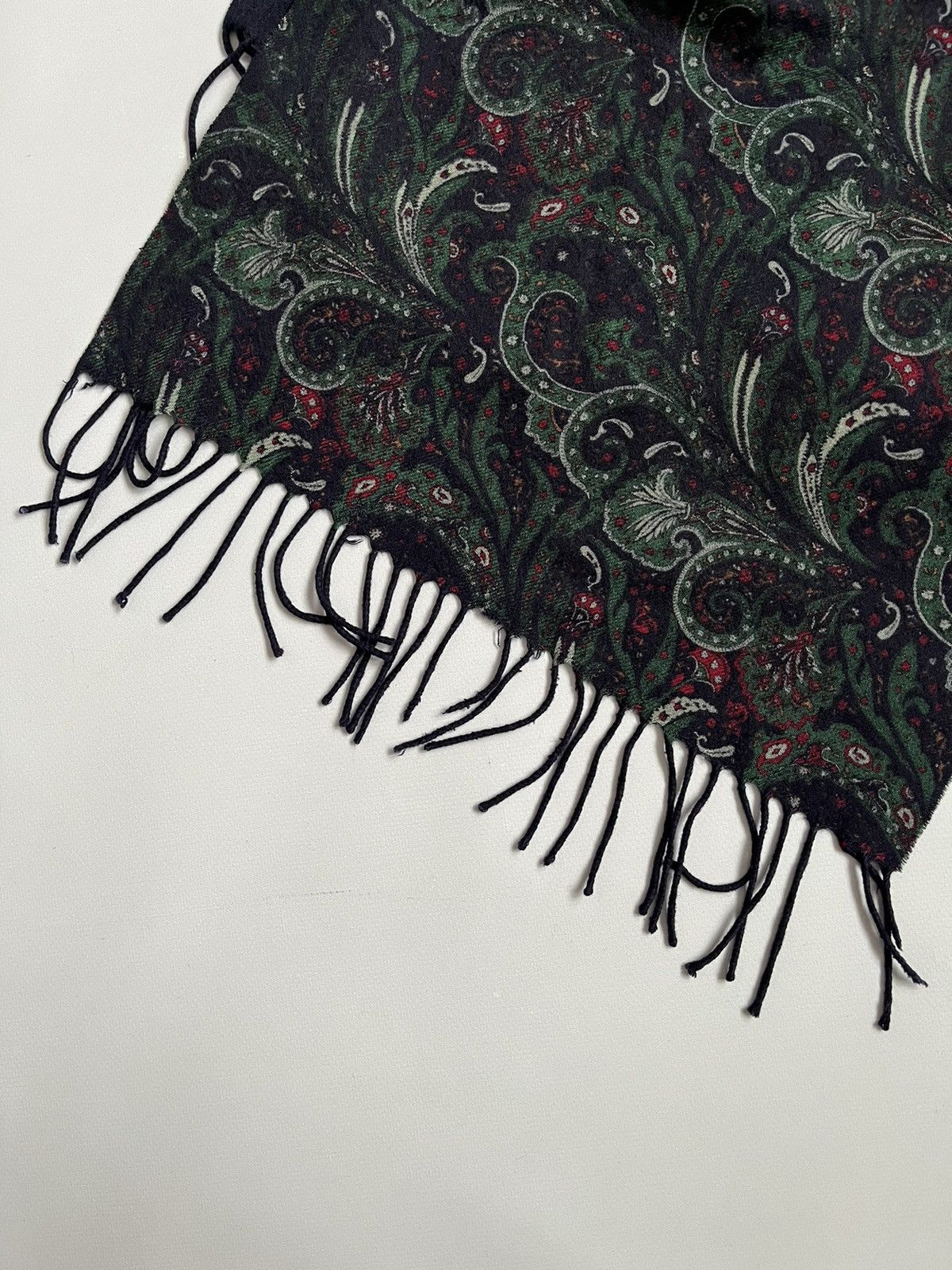 Loro Piana Inc Loro Piana Cashmere Wool Blue Paisley Scarf Scarve Size ONE SIZE - 7 Thumbnail