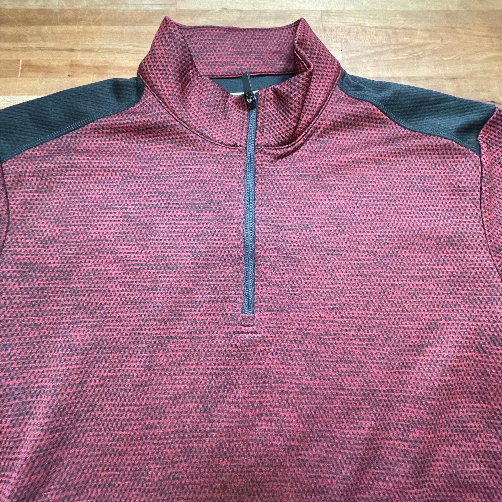 PGA Tour PGA TOUR Men's Two-Tone Quarter-Zip Golf Pullover red large Size US L / EU 52-54 / 3 - 4 Thumbnail