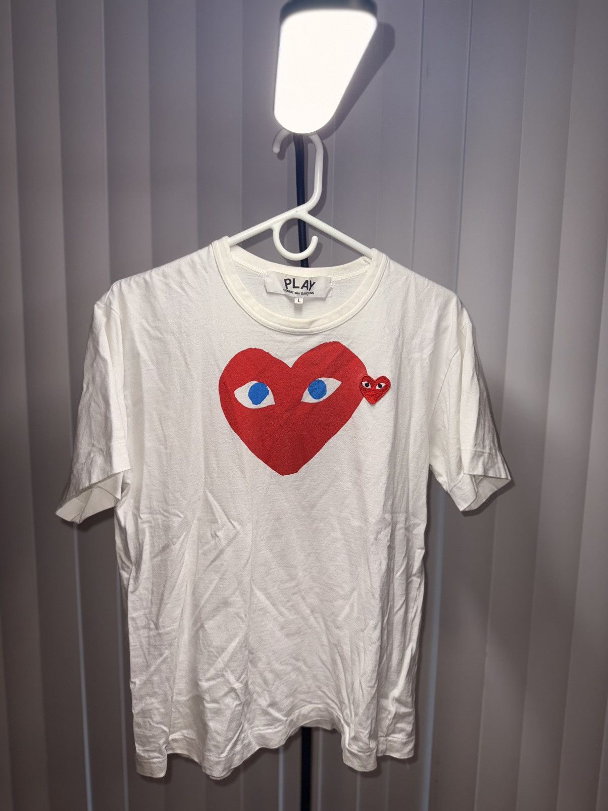 Comme des Garçons PLAY Heart Eyes T-Shirt White/Red (Size L)