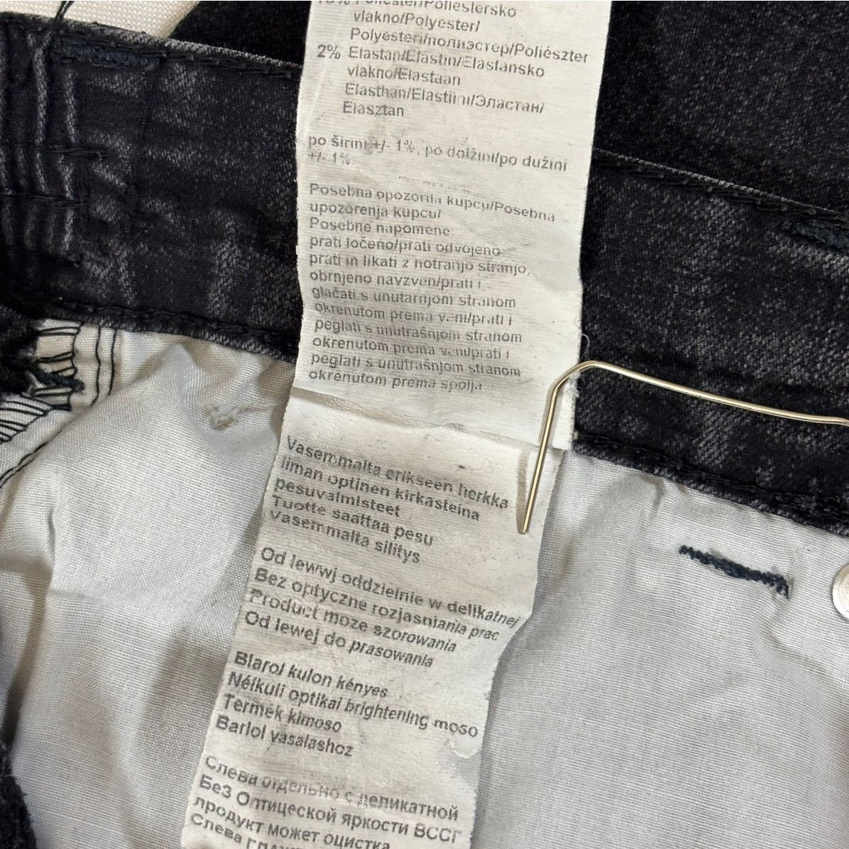 Vintage European Black Rhinestone/ Embroidered Jeans(US 10) (US 32) Size US 32 / EU 48 - 11 Thumbnail