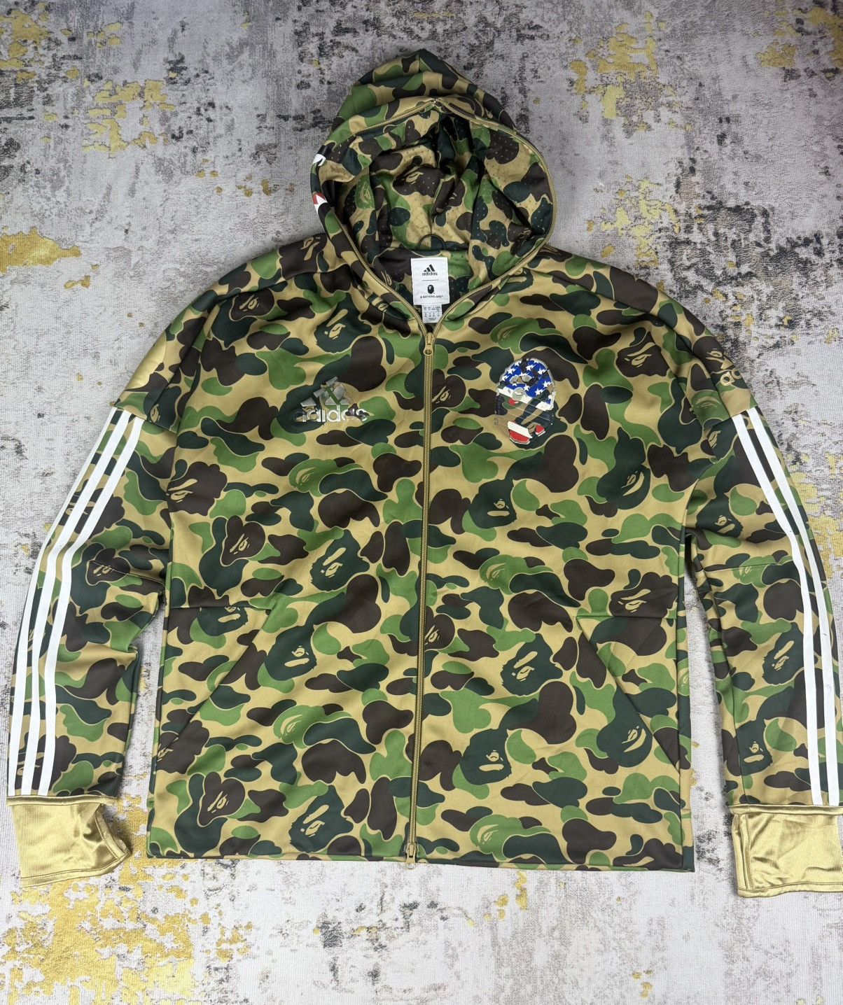 Bape Bape x Adidas SB Shark Hoodie Size US XL / EU 56 / 4 - 1 Thumbnail