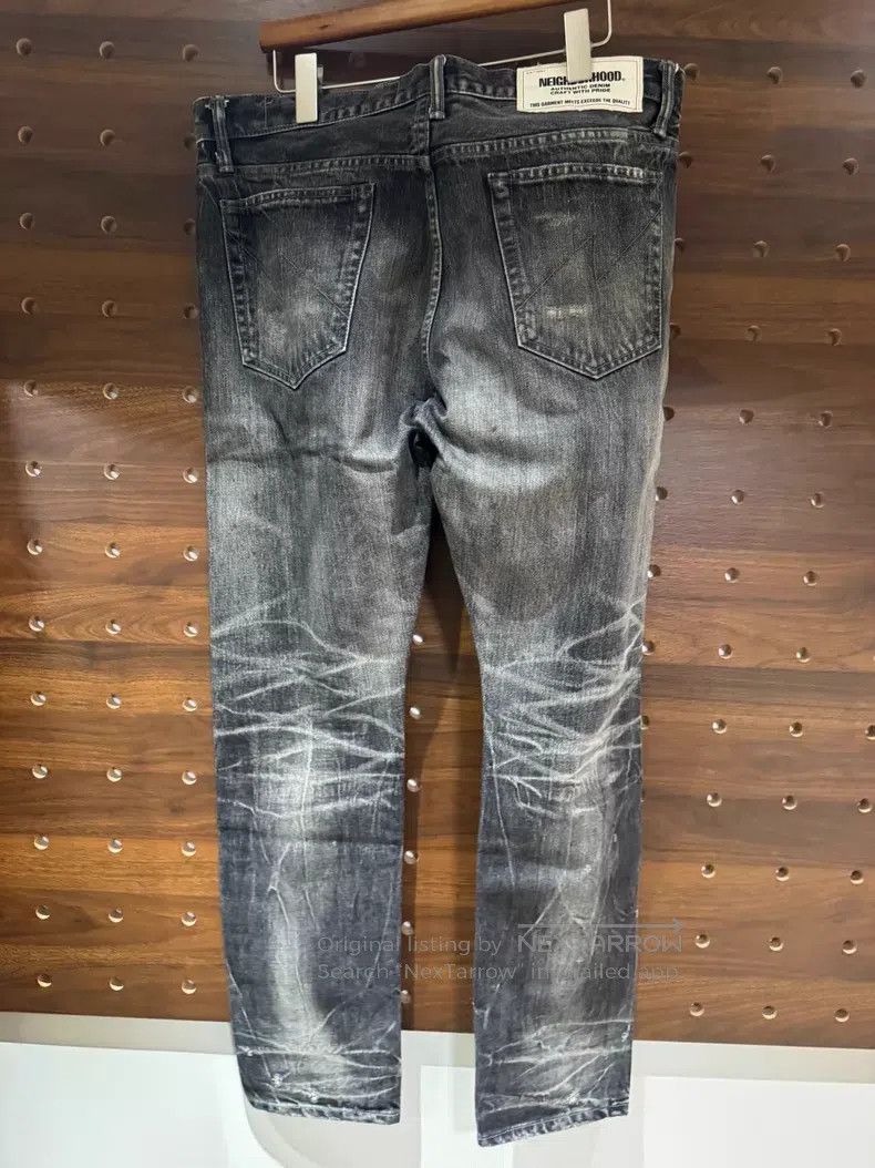 Neighborhood Neighborhood size L pants Size US 27 - 2 Thumbnail