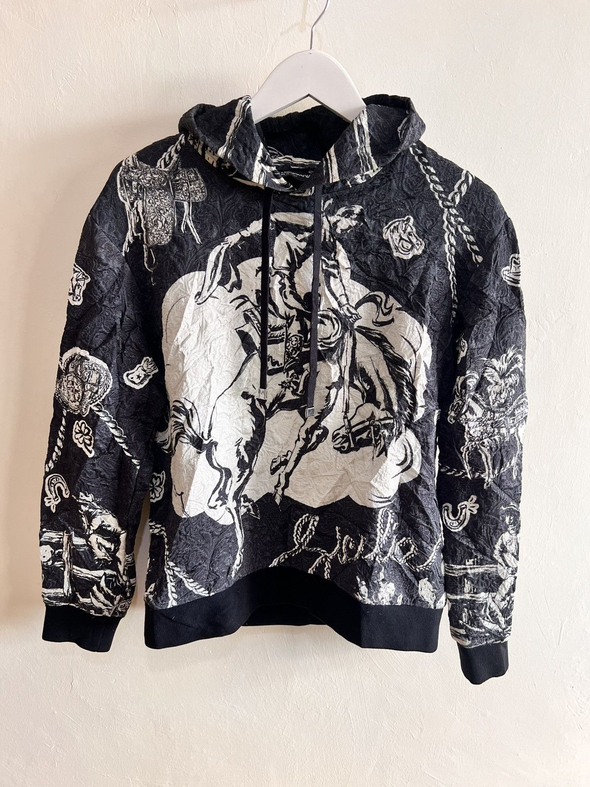 Dolce & Gabbana DOLCE & GABBANA BAROQUE EQUESTRIAN GRAPHIC HOODIE Size US S / EU 44-46 / 1 - 1 Thumbnail
