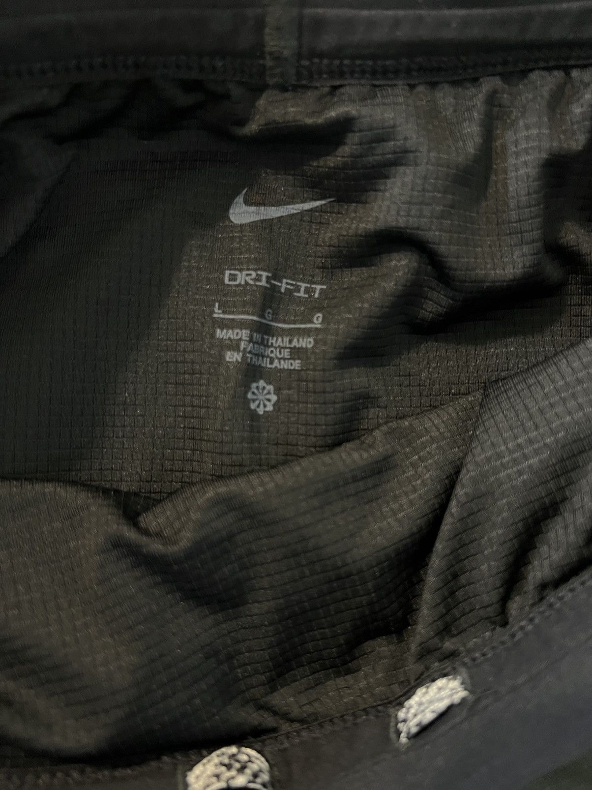Nike Nike Size L NK DF SECONDSUNRISE 5BF SHRT Size US 34 / EU 50 - 5 Thumbnail