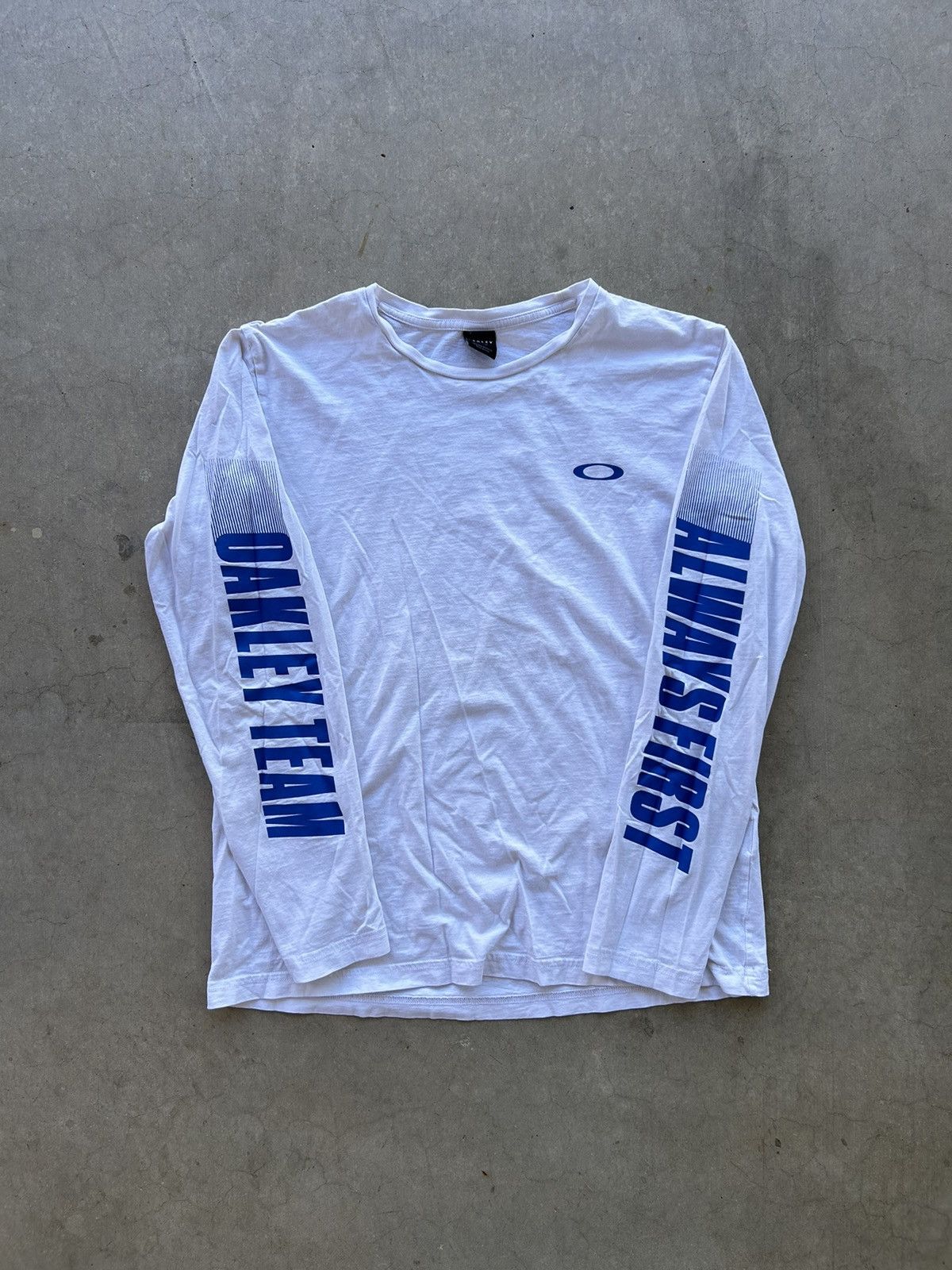 Oakley × Vintage Vintage Y2K Oakley Long Sleeve Sport Shirt Size US M / EU 48-50 / 2 - 1 Thumbnail