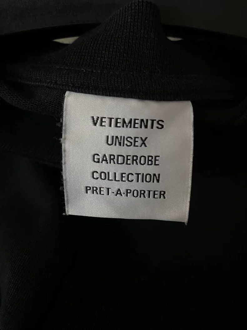 Vetements Vetements Sanskrit embroidery short-sleeve Size US S / EU 44-46 / 1 - 5 Thumbnail