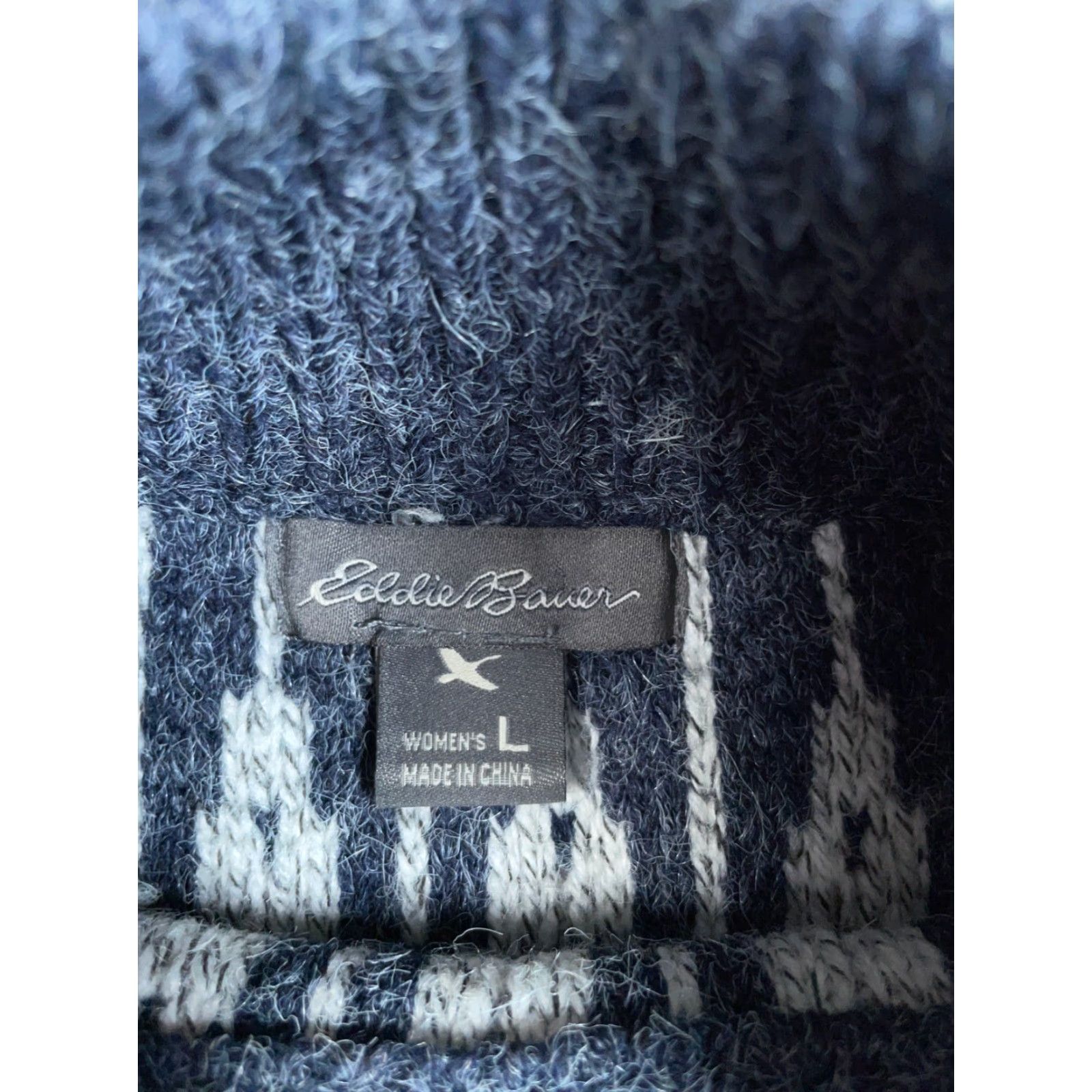 Eddie Bauer VINTAGE Eddie Bauer Wool Blend Fair Isle Sweater Women Large Gray Crew Neck Heavyweight Knit Pullover 90s Hipster Retro Ski Womens Size L / US 10 / IT 46 - 3 Thumbnail