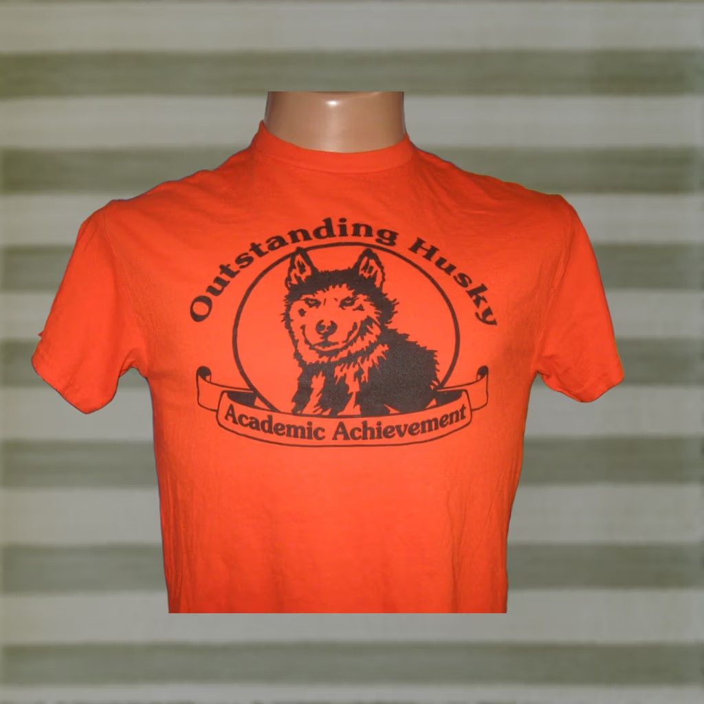 Gildan OUTSTANDING Husky Academic Achievement Shirt - Mens Medium Vintage Knit Dog Size US M / EU 48-50 / 2 - 1 Thumbnail