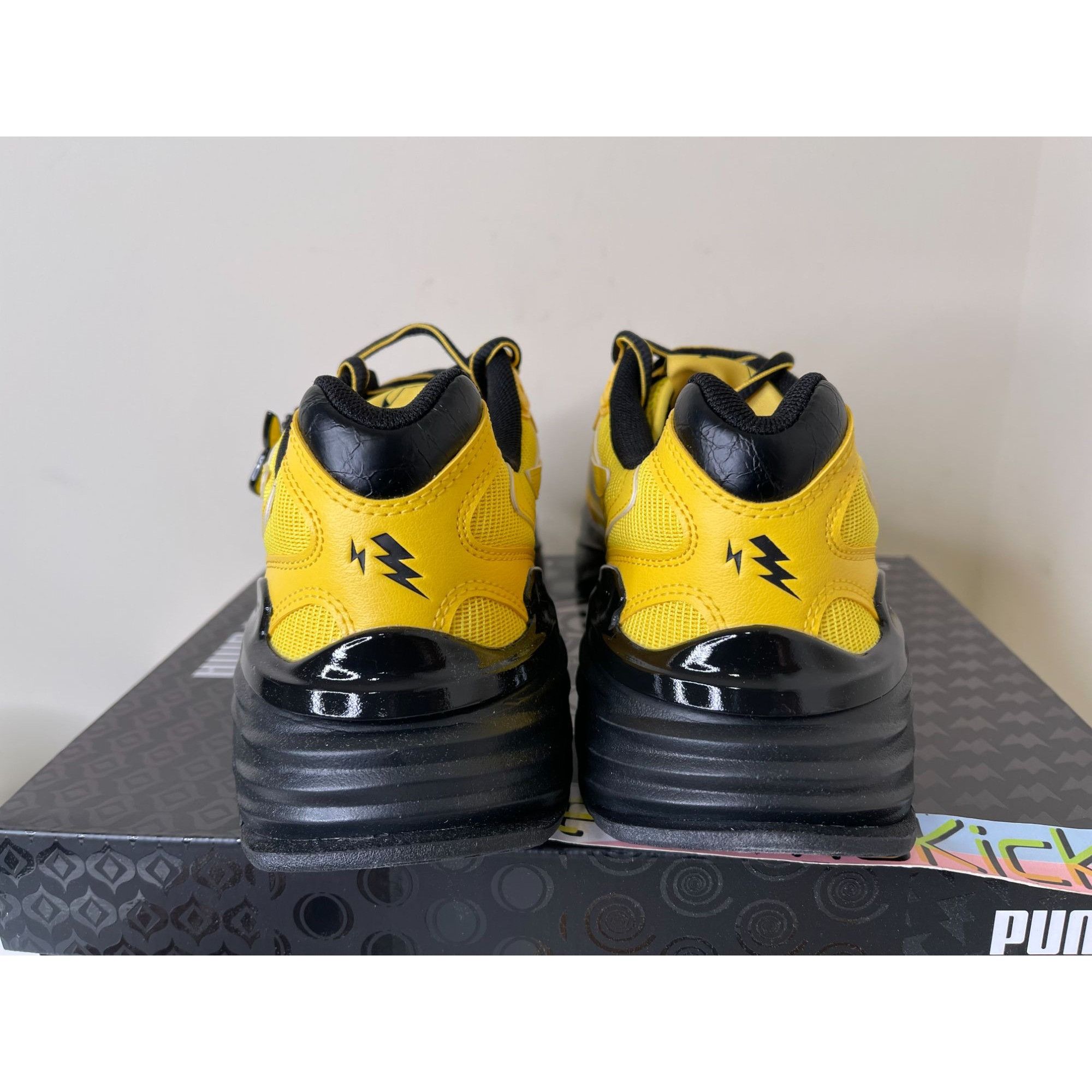 Puma Puma Pokemon Fade Pikachu Mens size 9.5us Size US 9.5 / EU 42-43 - 6 Thumbnail