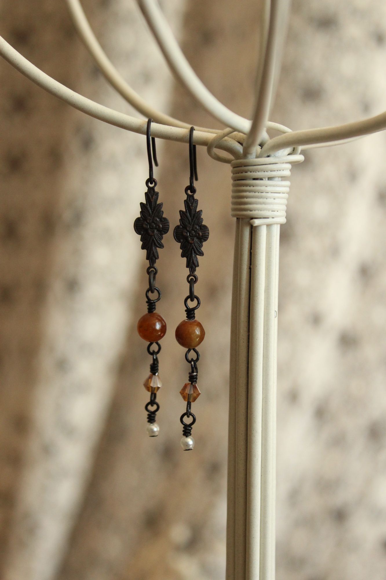 Other Handmade Women's Earrings, Black Metal with Brown Beads and Size ONE SIZE - 1 Thumbnail