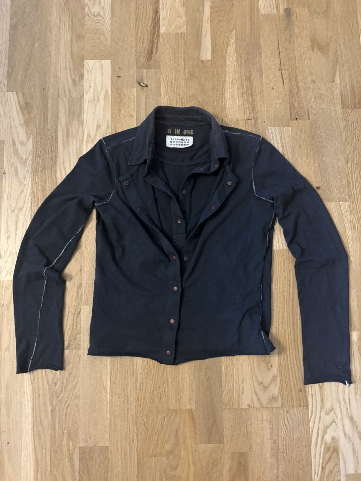 MM6 × Maison Margiela Maison Margiela AW04 ”3 IN ONE” Shirt Size US S / EU 44-46 / 1 - 1 Thumbnail
