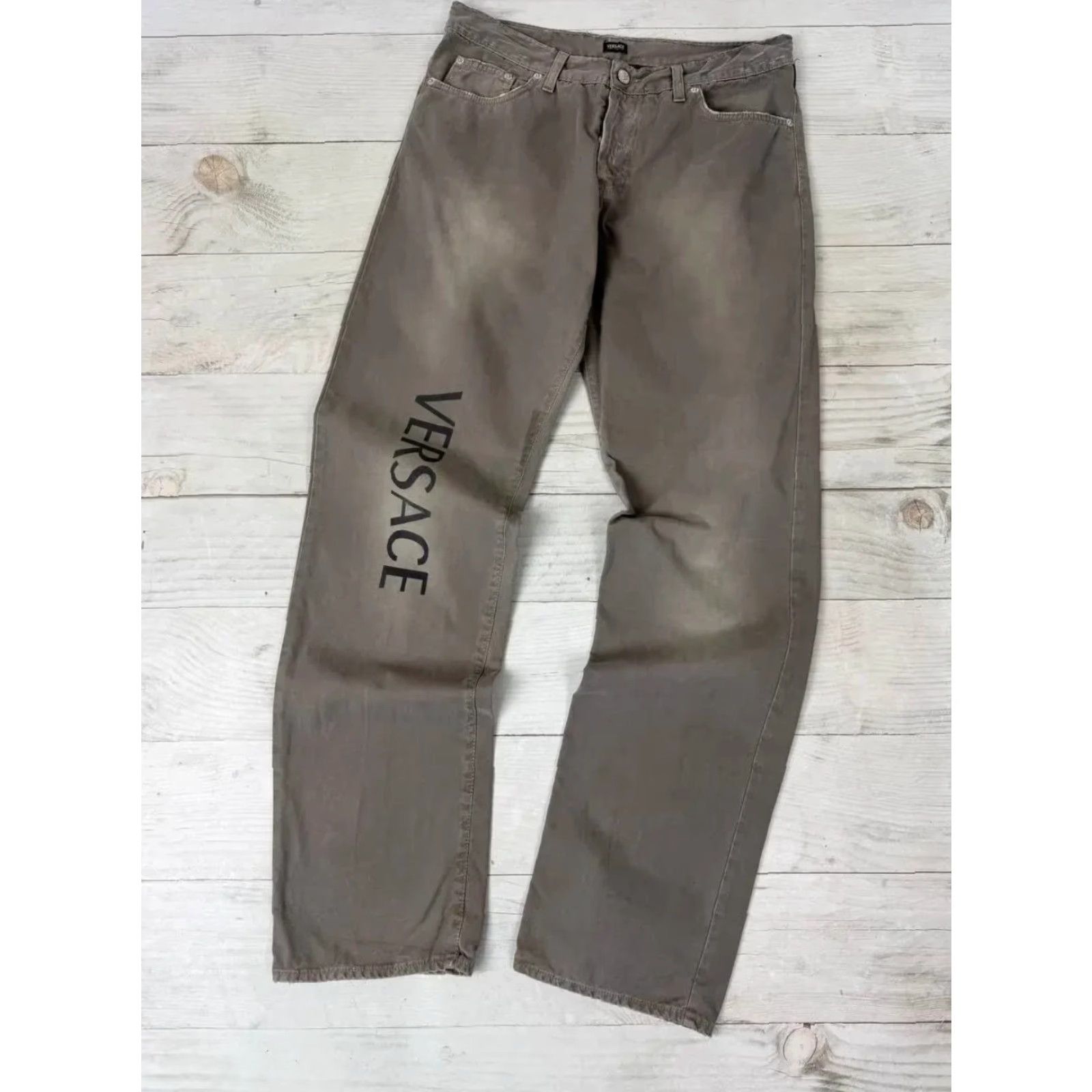 Versace Jeans Couture VINTAGE Versace Jeans Couture Baggy Big Logo Denim Jeans 90s Men Size 36 Gray Size US 36 / EU 52 - 2 Thumbnail