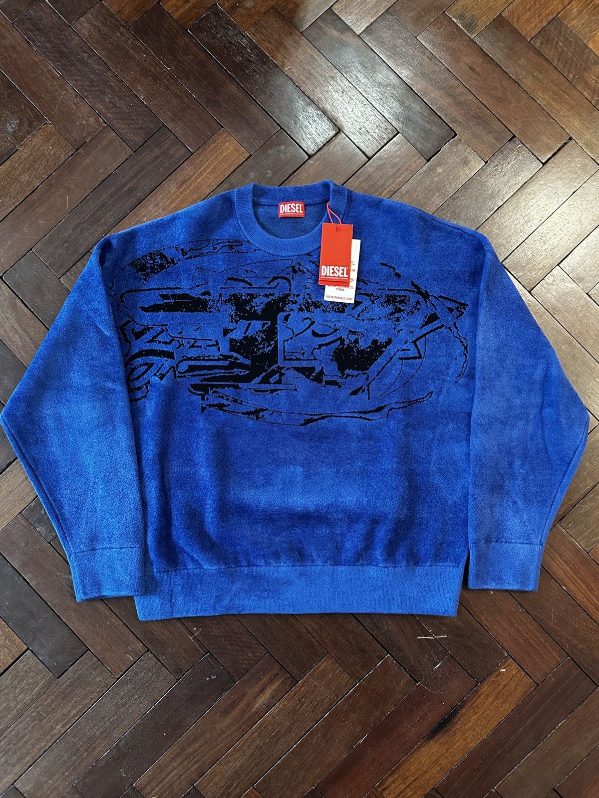 Diesel Diesel K-Tresa blue chenille crewneck Large Men’s Brand New Size US L / EU 52-54 / 3 - 1 Thumbnail