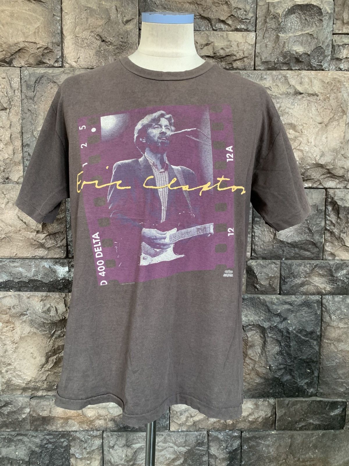 Vintage Vintage 1992 Eric Clapton T shirt Size US L / EU 52-54 / 3 - 1 Thumbnail