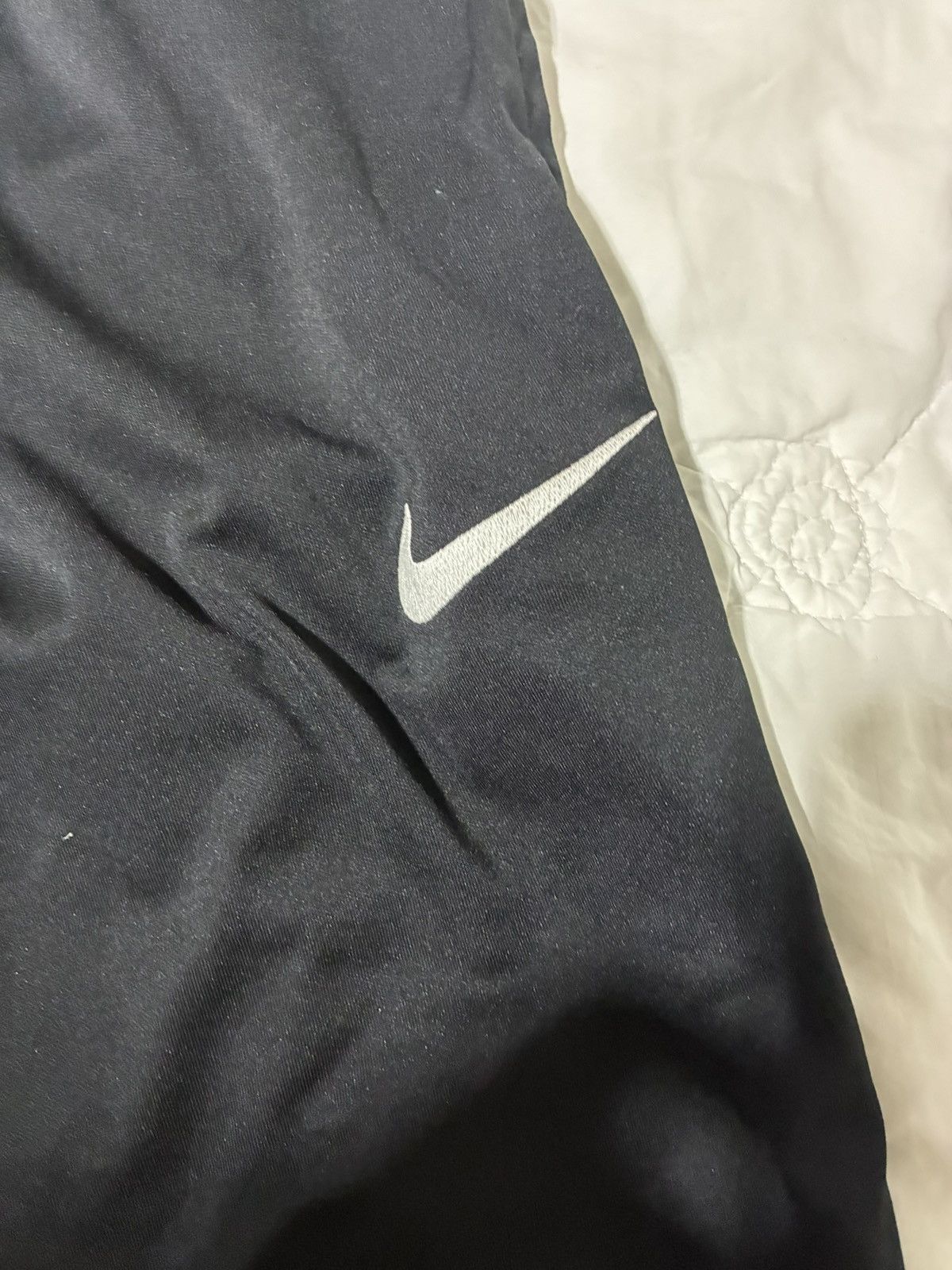 Nike Nike Dri-FIT Black Trackpants Mens Size Large Gym Joggers Size US 33 - 3 Thumbnail