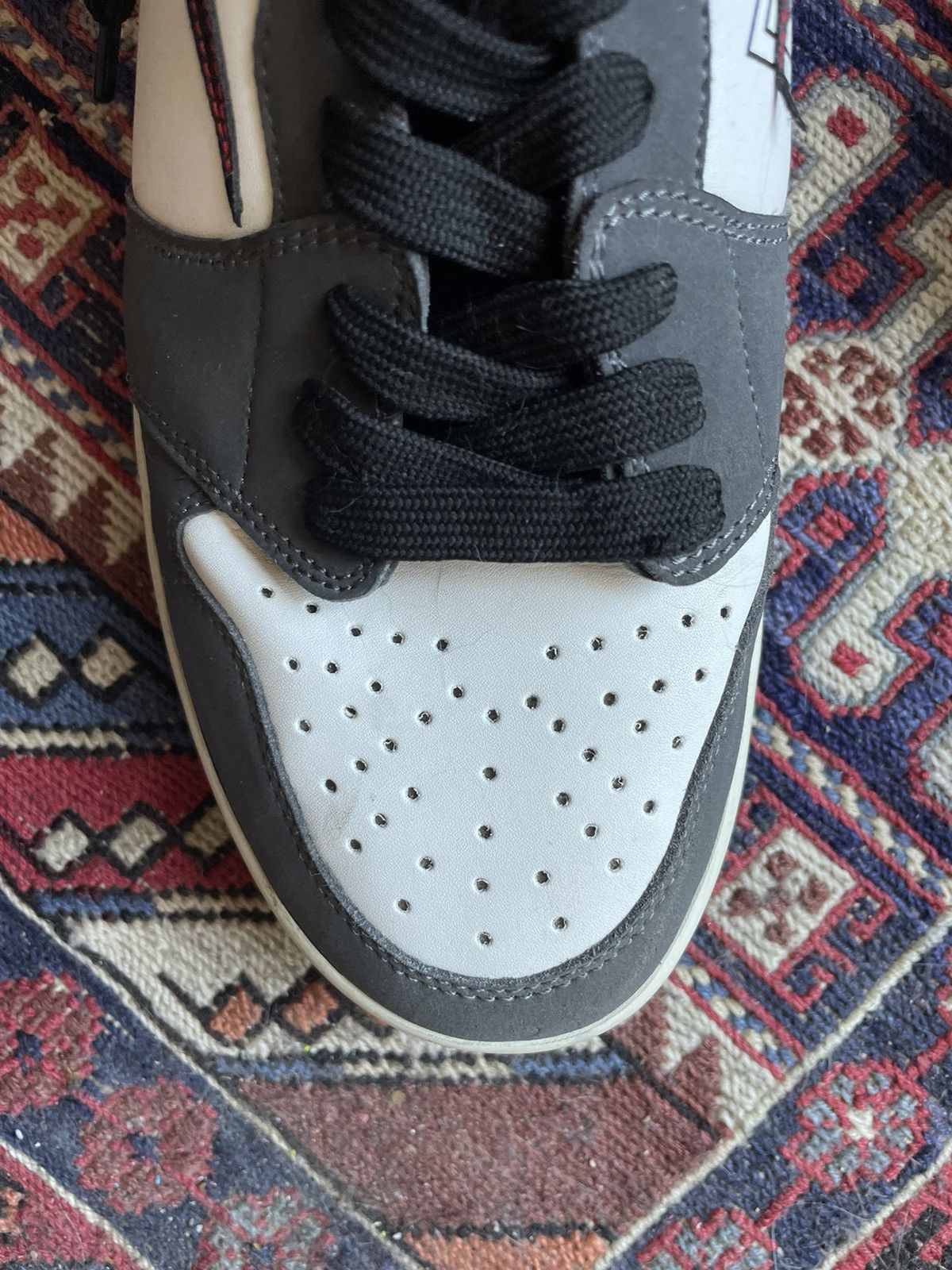Other Resurgence Jordan Clones Size US 9 / EU 42 - 4 Thumbnail