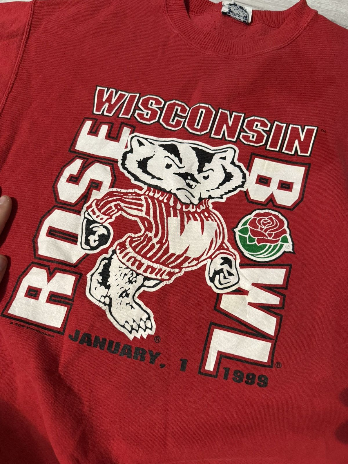 Vintage Vintage Rose Bowl Wisconsin 1999 sweatshirt 90’s crewneck Size US M / EU 48-50 / 2 - 4 Thumbnail