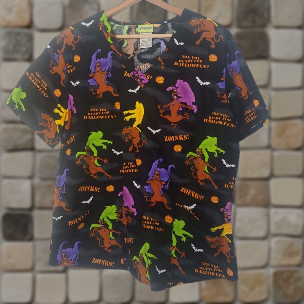 Vintage VINTAGE Scooby Doo Halloween Scrub Top Womens L Black Short Sleeve MonSTERS Bats Zoinks Size L / US 10 / IT 46 - 1 Thumbnail