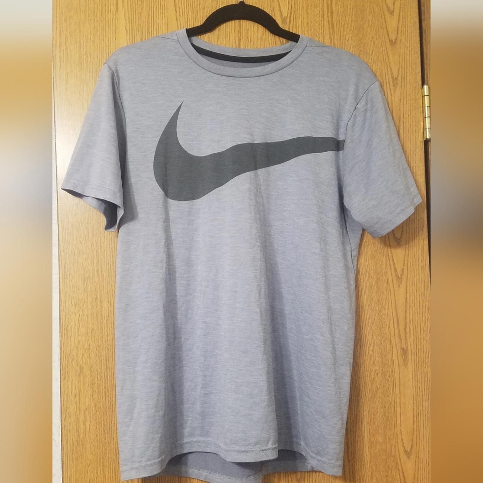 Nike Nike Heather Gray Short Sleeve Dri Fit Tee Medium Size US M / EU 48-50 / 2 - 1 Thumbnail