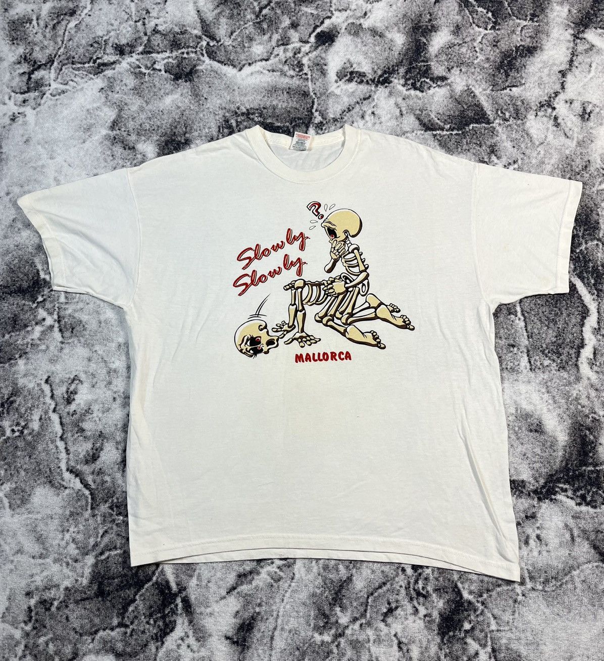Band Tees Vintage Skeleton Graphic Mallorca Screen Stars Tee Size US XL / EU 56 / 4 - 1 Thumbnail