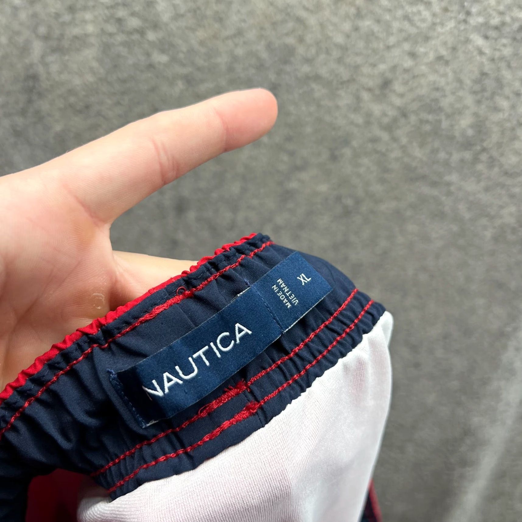 Nautica Nautica Shorts Men XL Red Swim Bottoms Solid Embroidered Drawstring New Trunks Lined Size US 36 / EU 52 - 6 Thumbnail