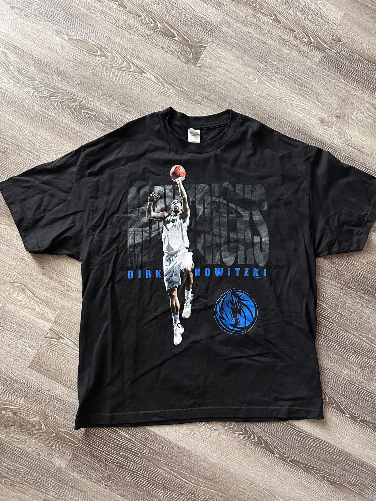Alstyle vintage Mavs Dirk shirt Size US XXL / EU 58 / 5 - 1 Thumbnail