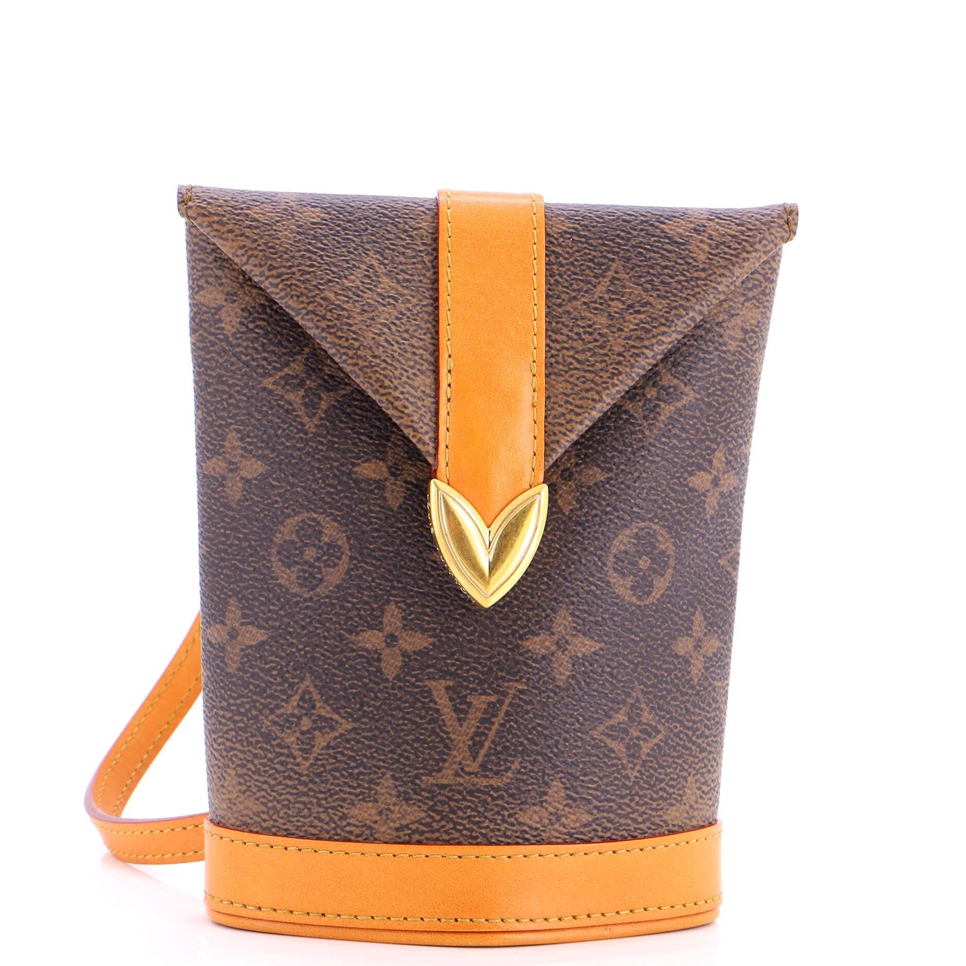 Louis Vuitton Envelope Pouch Size ONE SIZE - 1 Thumbnail