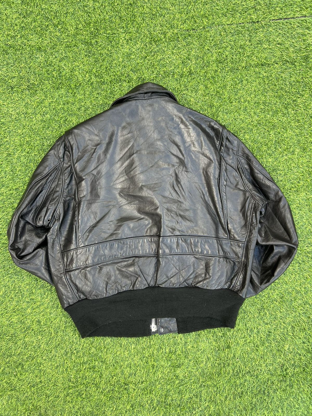Schott VINTAGE SCHOTT NYC 184SM NAKED COWHIDE A-2 FLIGHT JACKET- M Size US M / EU 48-50 / 2 - 17 Thumbnail