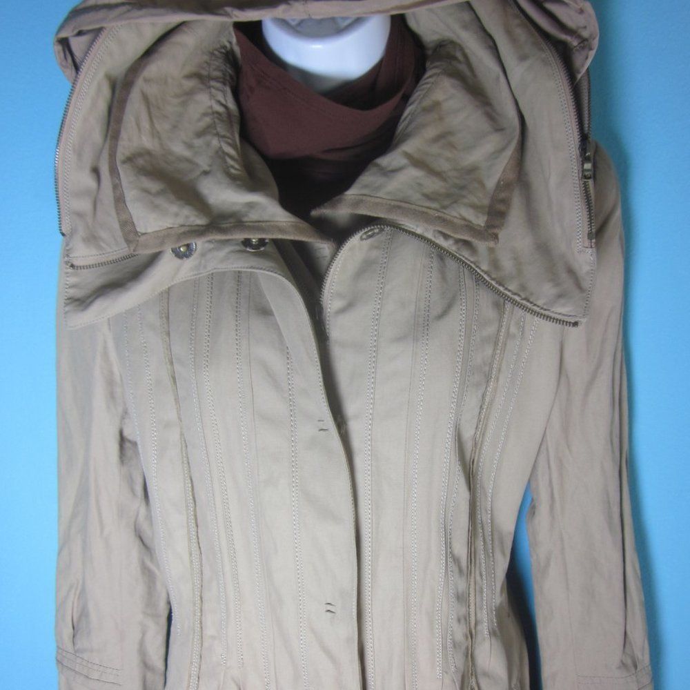 Elie Tahari Elie Tahari Womens Size M Khaki Zip Front Trench Style Stowa Size M / US 6-8 / IT 42-44 - 9 Thumbnail