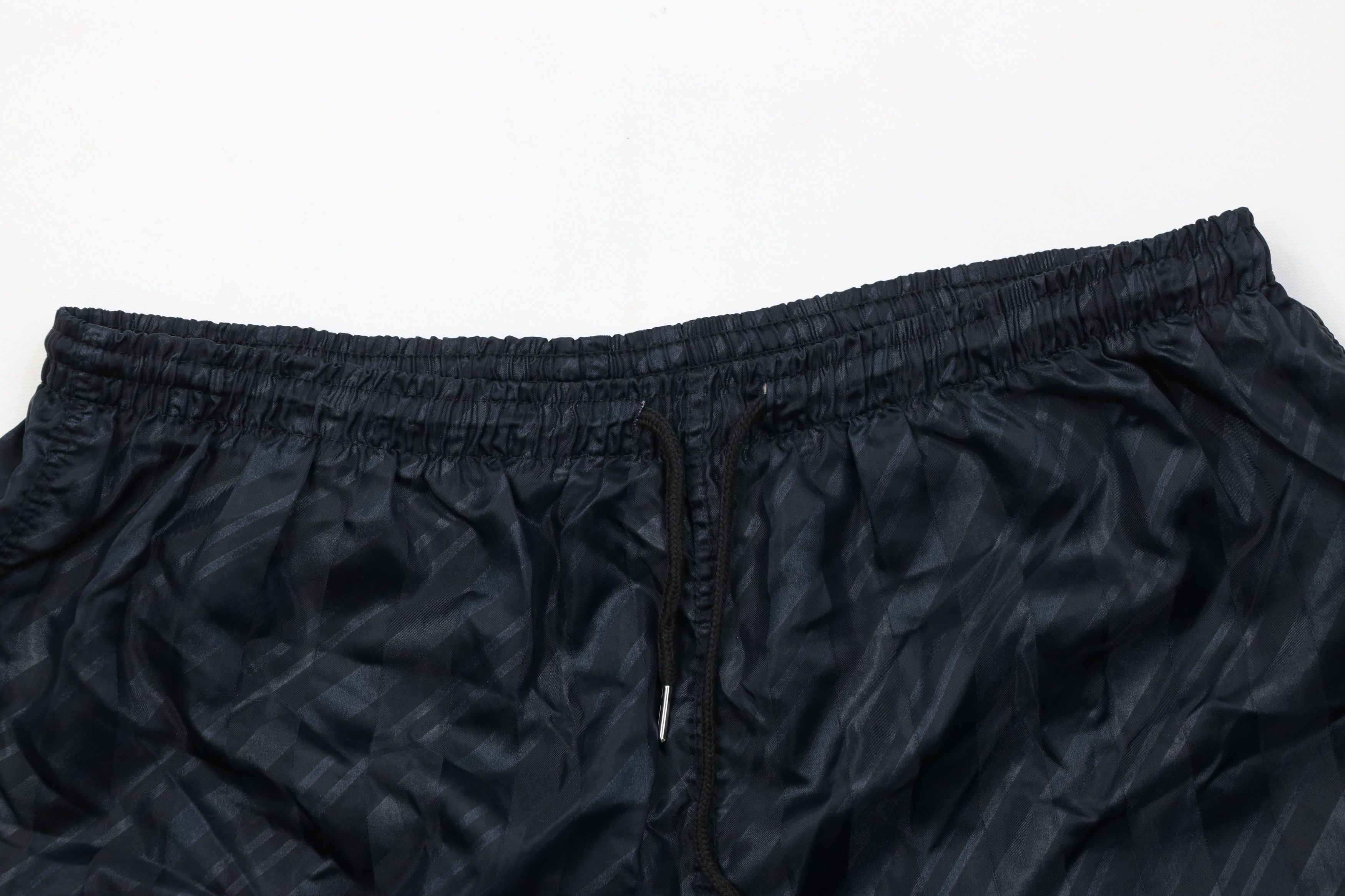 Vintage Vintage 90s Mitre Running Jogging Soccer Shorts Black Size US 36 / EU 52 - 2 Thumbnail