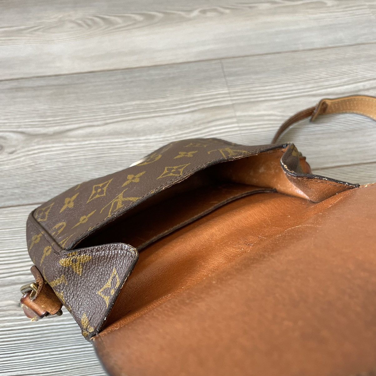 Louis Vuitton × Vintage Vintage Louis Vuitton Monogram Saint Cloud Shoulder Bag Size ONE SIZE - 16 Thumbnail