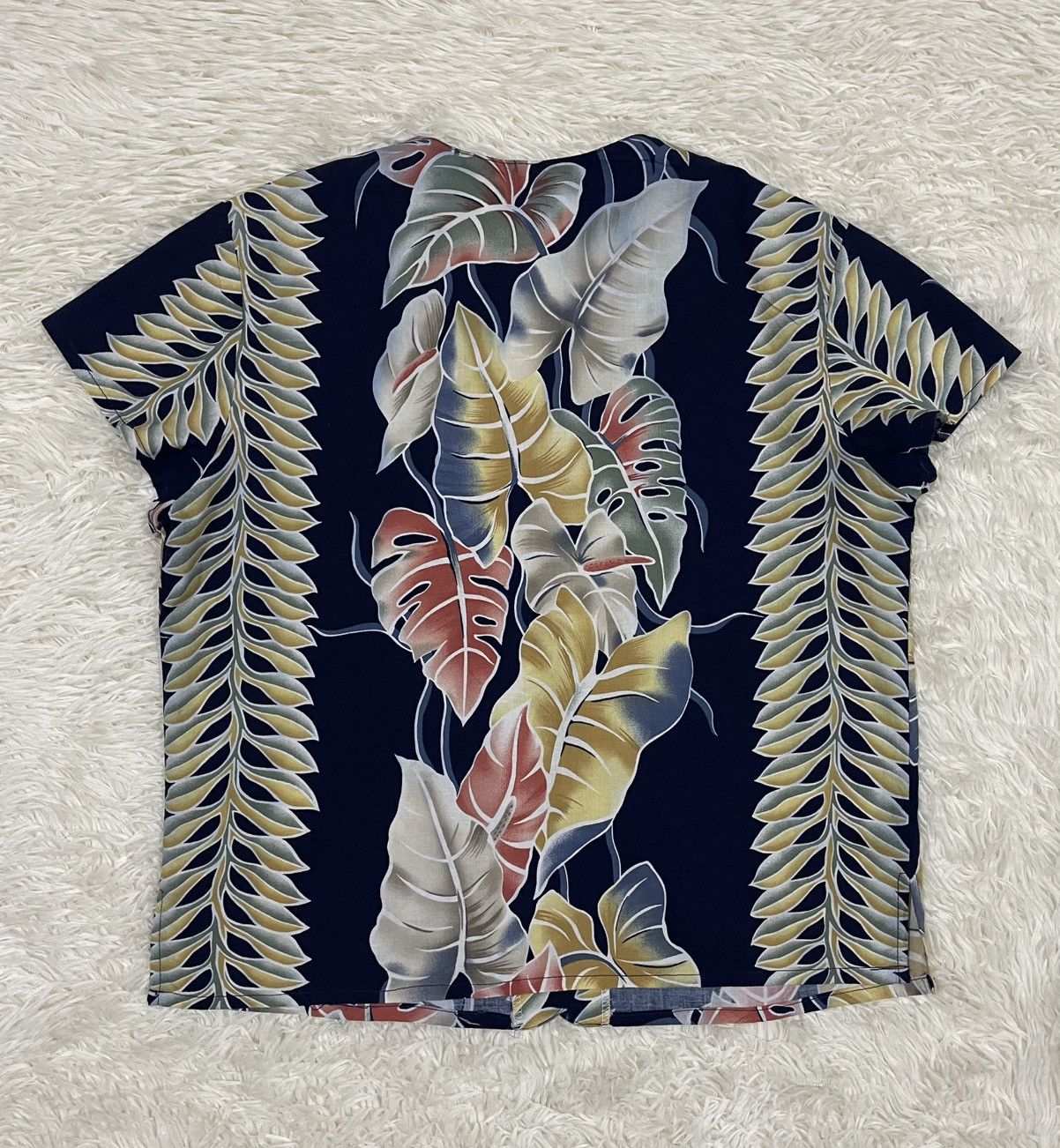 Vintage Vintage Hawaiian Shirt Size XS / US 0-2 / IT 36-38 - 2 Thumbnail