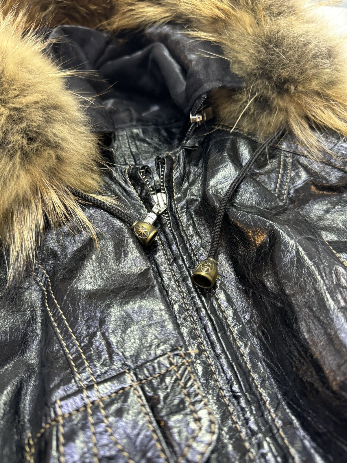 Yohji Yamamoto Vintage Patent Leather Fur Hood Jacket Size US S / EU 44-46 / 1 - 13 Thumbnail