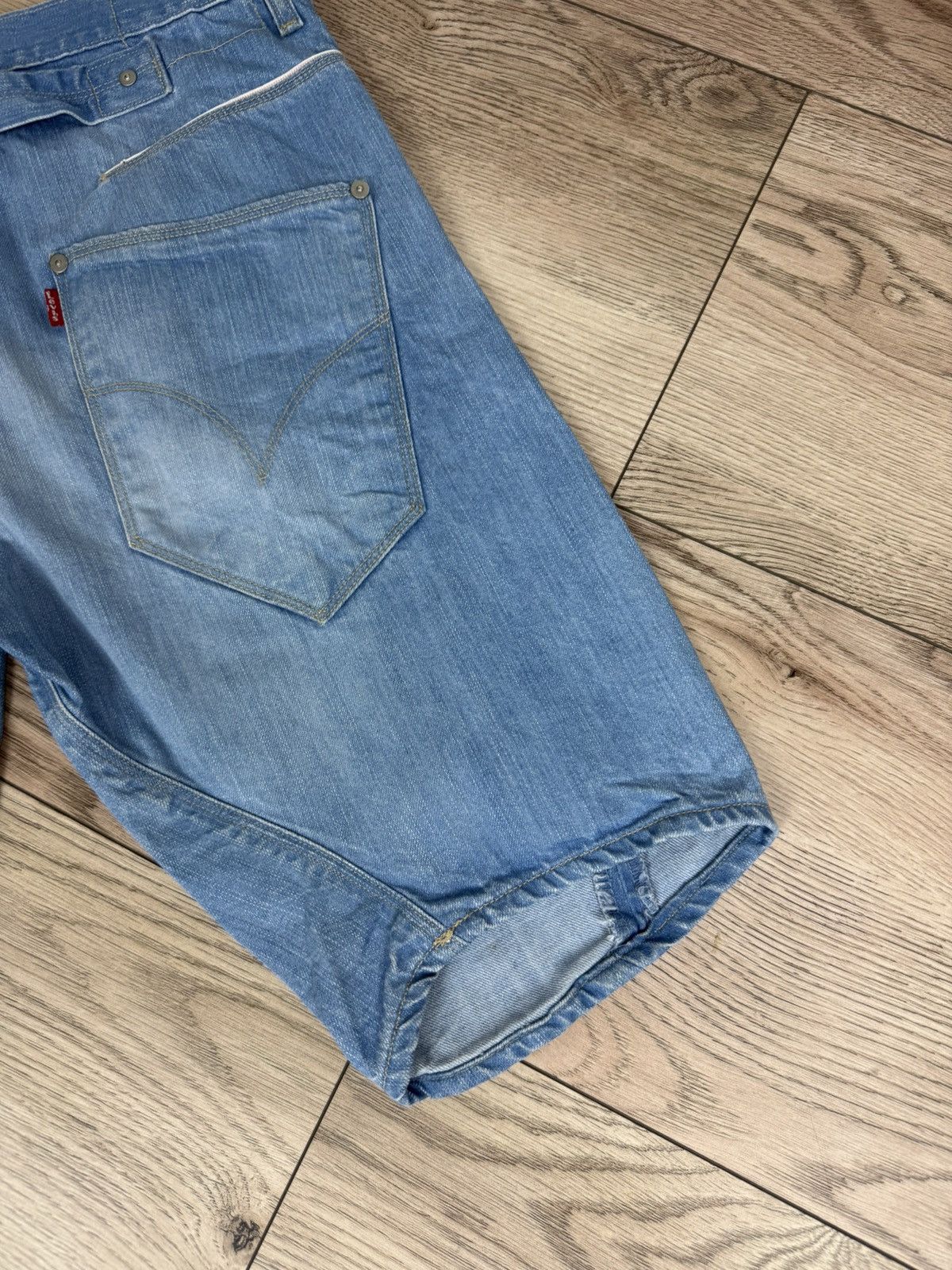 Levi's Vintage Clothing Levis Vintage Engineered Y2k Jeans Short Size US 32 / EU 48 - 13 Thumbnail