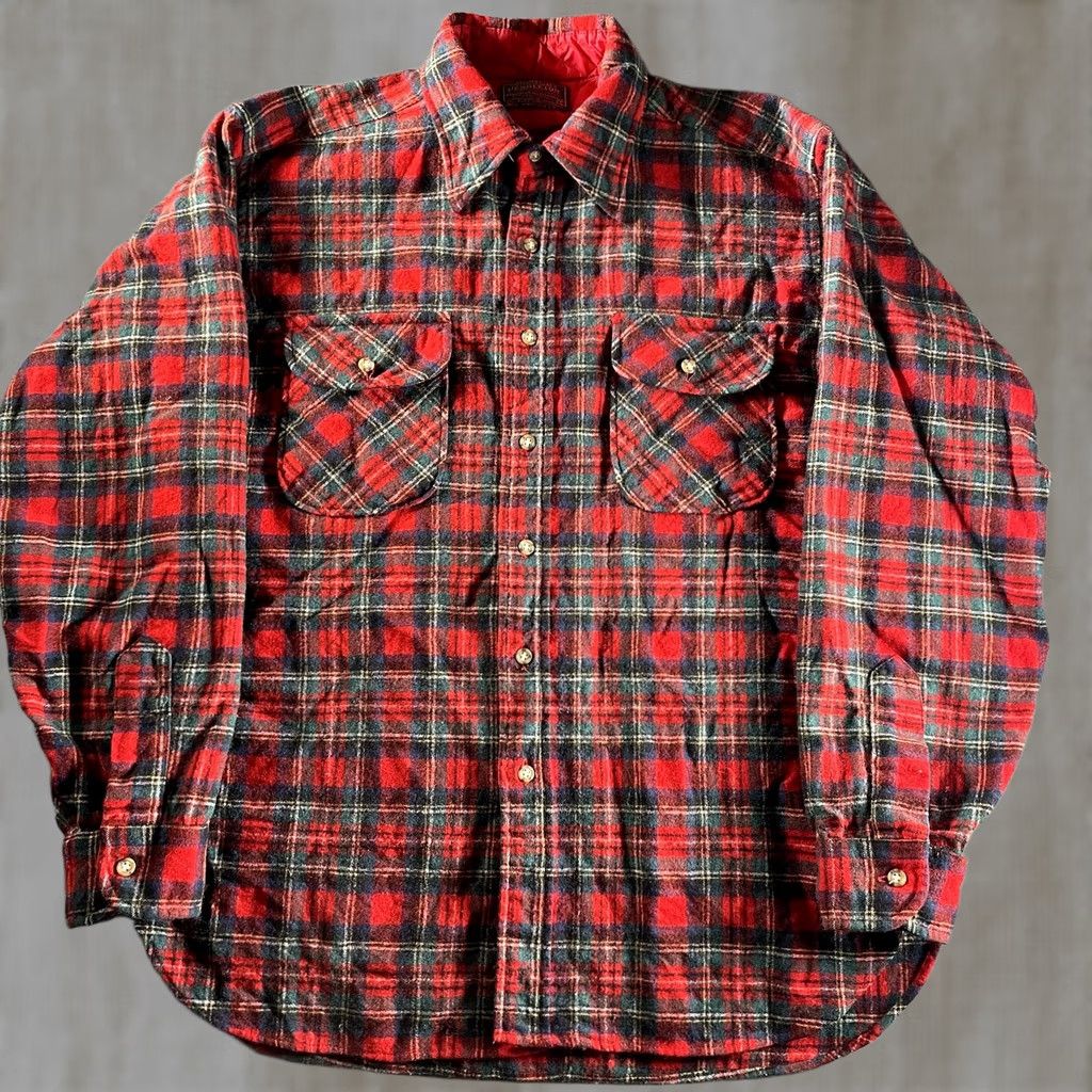 Pendleton VINTAGE Pendleton Shirt Mens Large Red Wool Plaid Flannel Lined Tartan USA 70s Size US L / EU 52-54 / 3 - 1 Thumbnail