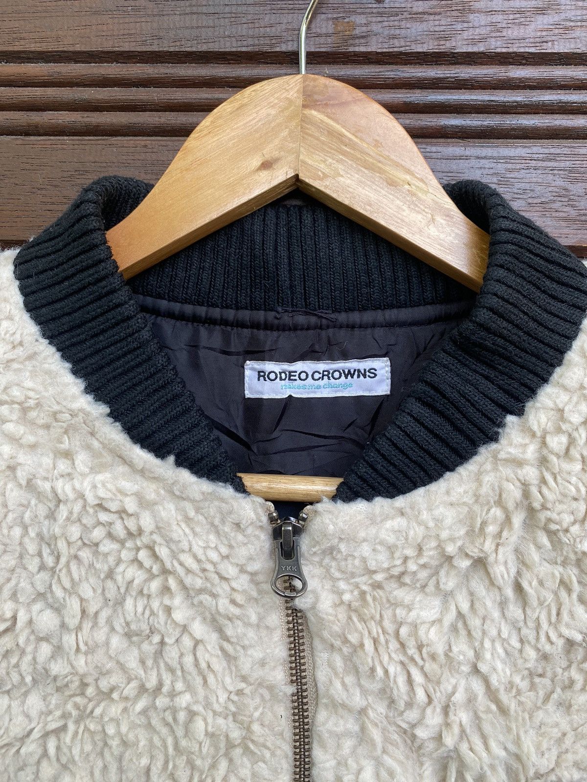 Vintage Vintage Rodeo Crowns Fleece Spellout Bomber Jacket Size US M / EU 48-50 / 2 - 10 Thumbnail