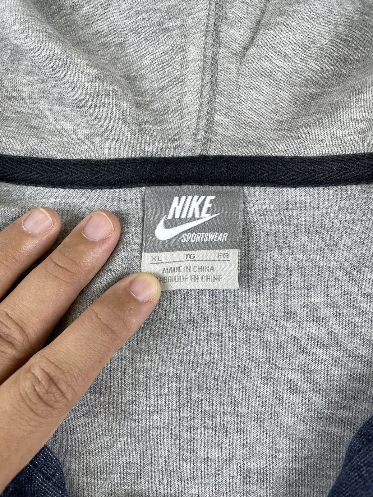 Nike VINTAGE NIKE SPORTSWEAR Pinwheel Swoosh Hoodie Jacket Size US M / EU 48-50 / 2 - 5 Thumbnail