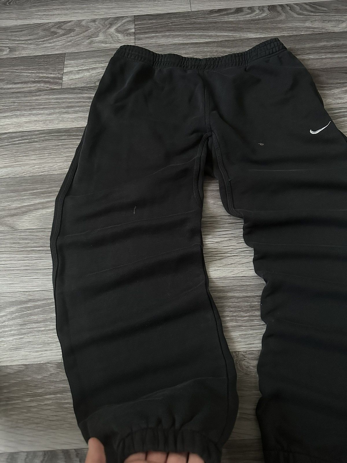 Nike × Vintage Nike Vintage Black Baggy Jogger Small Swoosh acg y2k drip Size US 34 / EU 50 - 4 Thumbnail