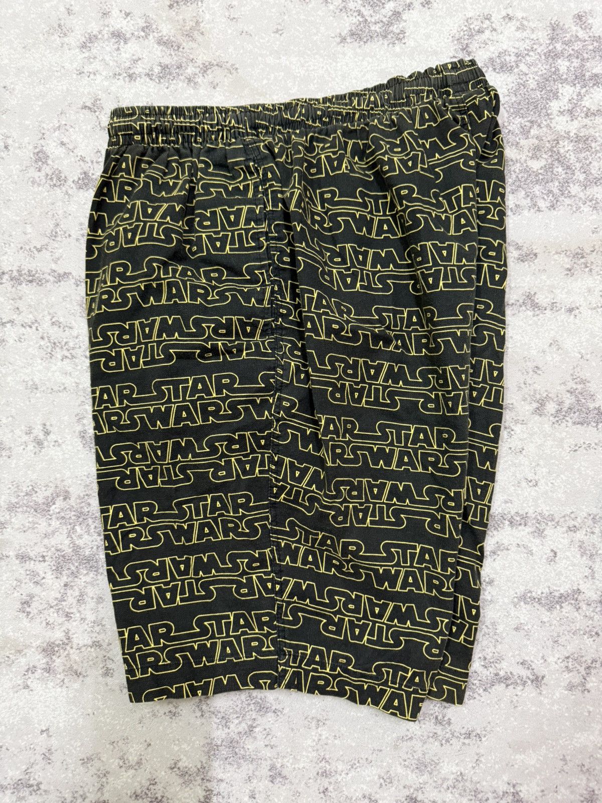 Star Wars Uniqlo Star Wars Fullprint Sleepwear Short Pants Size 24" / US 00 / IT 34 - 10 Thumbnail