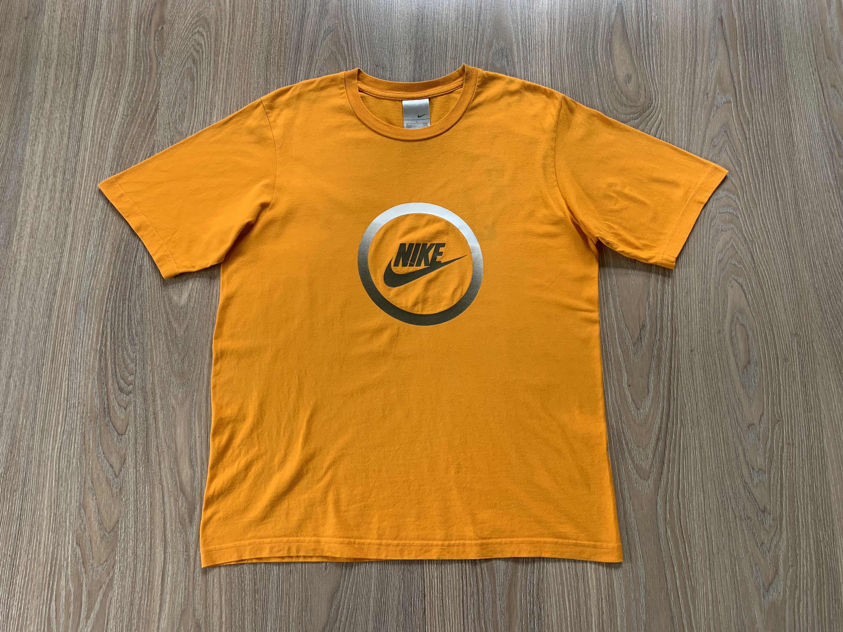 Nike × Vintage Vintage Nike Cotton Printed Circle Logo T-Shirt Size US L / EU 52-54 / 3 - 2 Thumbnail