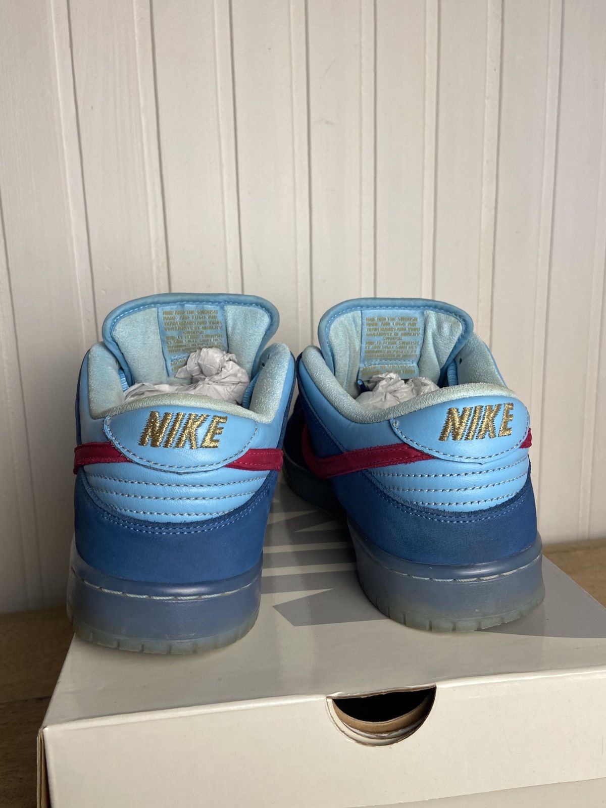 Nike Used Nike SB Dunk Low "Run The Jewels" authentic size 11US Size US 11 / EU 44 - 8 Thumbnail