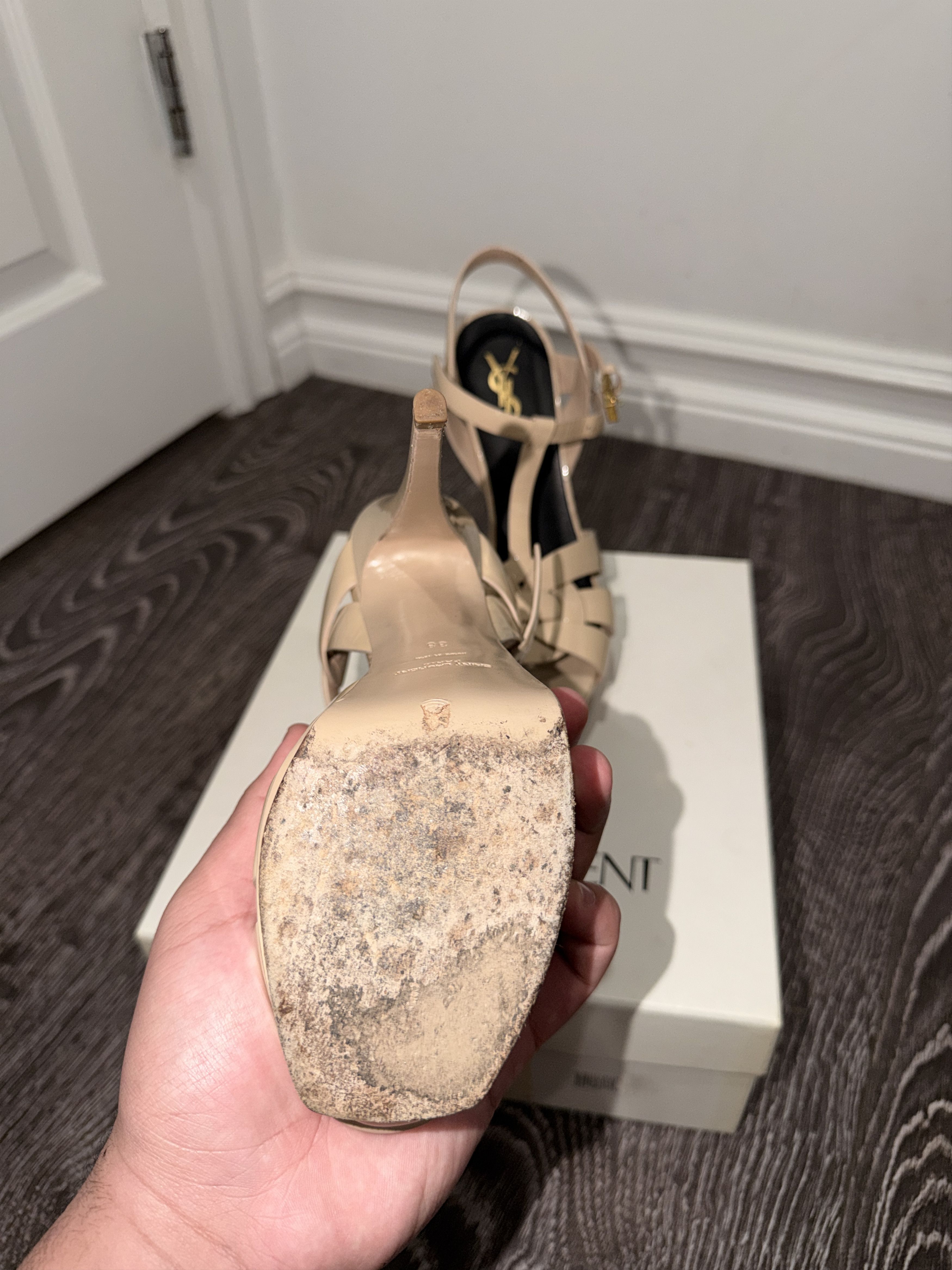 Yves Saint Laurent TRIBUTE platform sandals in patent leather Size US 8 / IT 38 - 2 Thumbnail