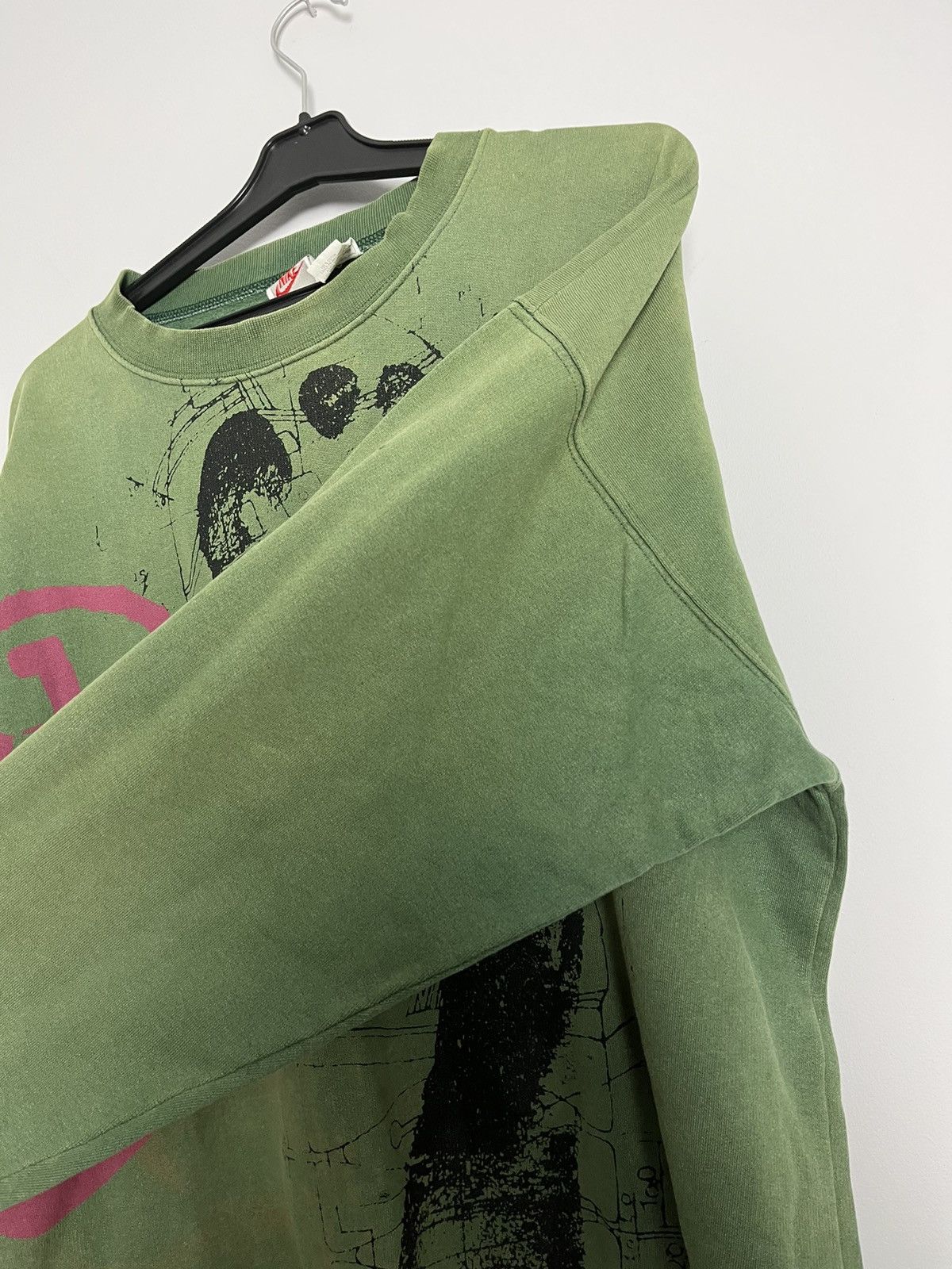 Vintage VINTAGE 90S NIKE CREWNECK RARE Y2K SWOOSH Size US L / EU 52-54 / 3 - 14 Thumbnail
