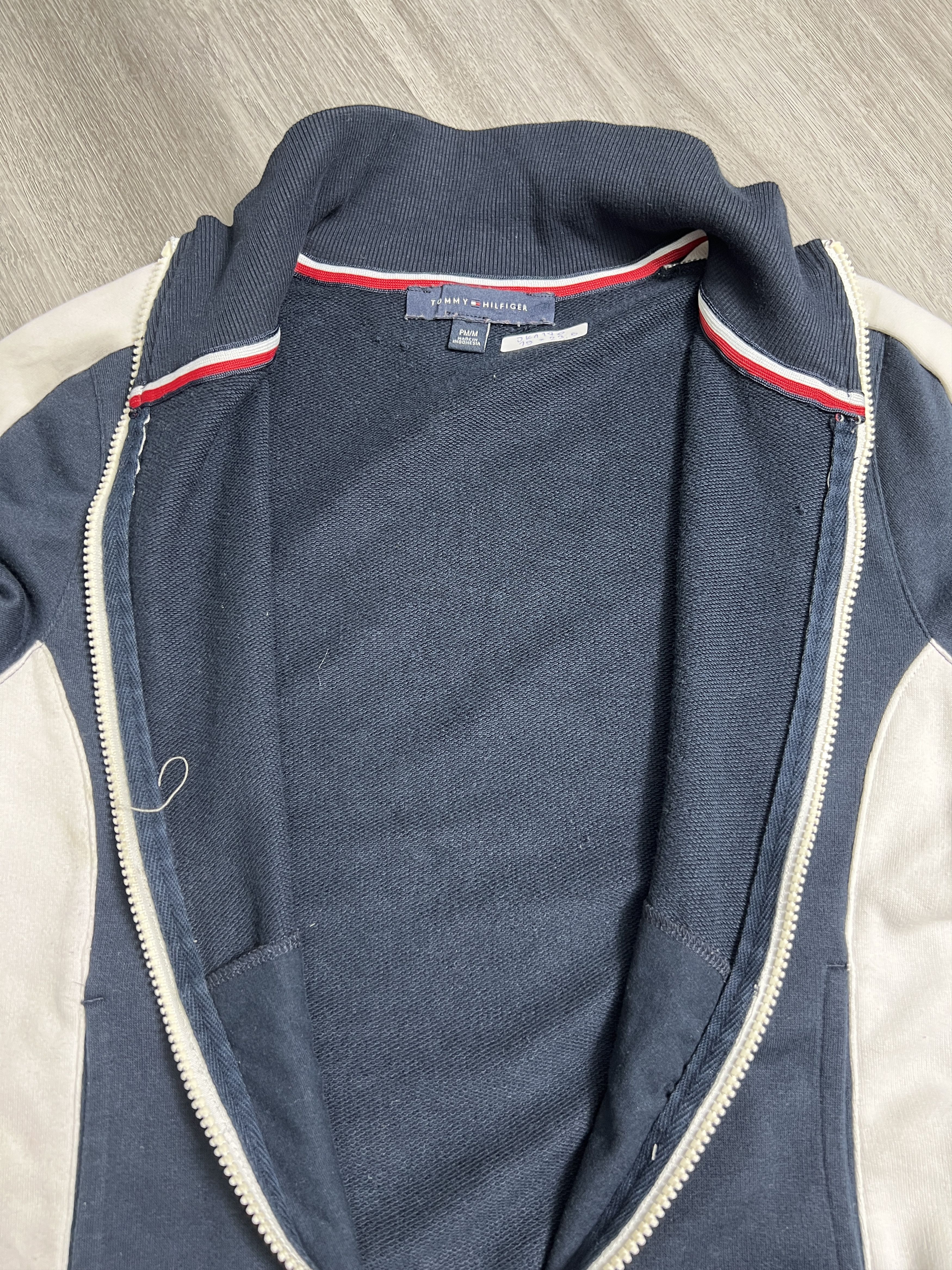 Tommy Hilfiger Tommy Hilfiger Mini Logo Zipped Sweatshirt (M) JKA170 Size US M / EU 48-50 / 2 - 6 Thumbnail