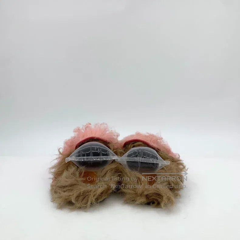 Gucci Pink plush flat casual slippers