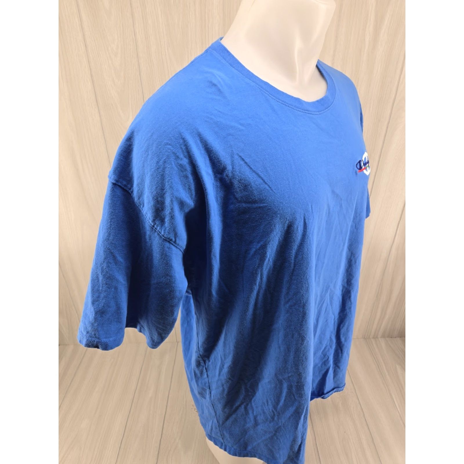 Champion Champion T Shirt Men 2XL Blue Embroidery Logo Crew Neck Short Sleeve Sports Logo Vintage: No (omit) Size US XXL / EU 58 / 5 - 7 Thumbnail