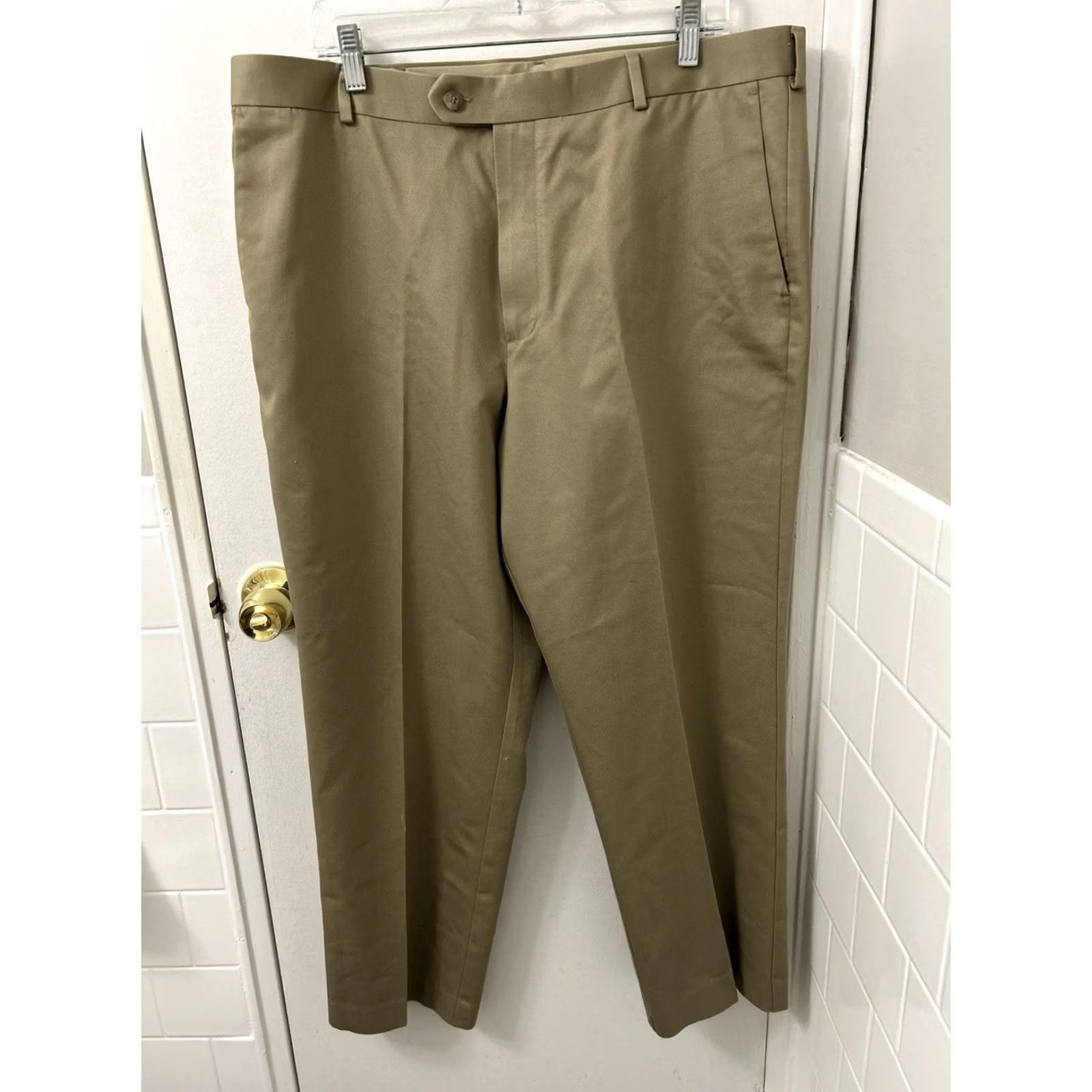 Dockers DOCKERS Premium Pants Mens 38x29 Khaki Tan D4 Relaxed Flat Front 5-Pocket Never-Iron Beig e Size US 38 / EU 54 - 2 Thumbnail